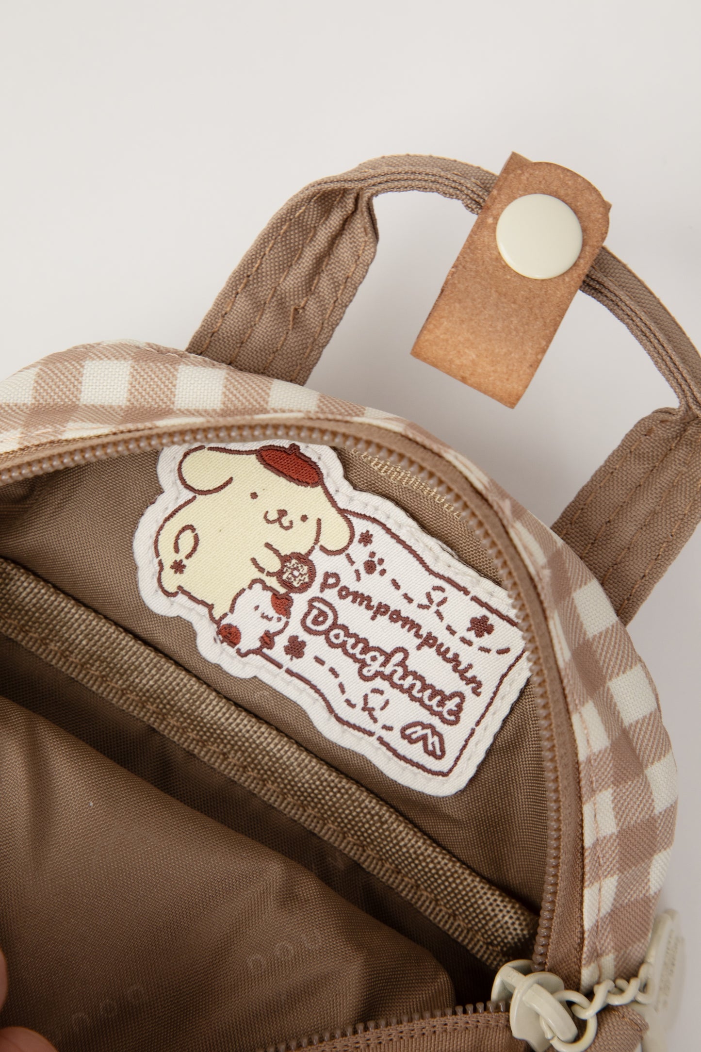 Macaroon Tiny Doughnut X Pompompurin Series Crossbody Bag