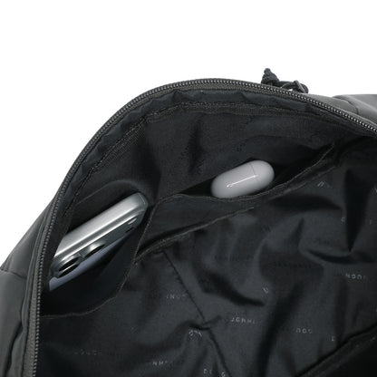 D427-UN-0004-F