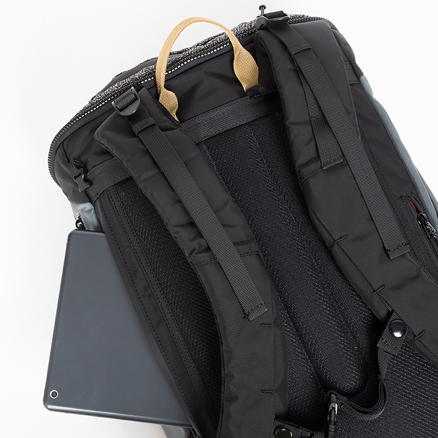 Dynamic Large Shield Series Backpack